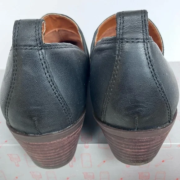 Lucky Brand Black Flats - Picture 6 of 12